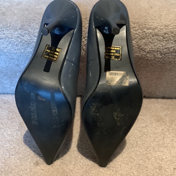 Super SEXY gray stiletto pointy toe 4” pumps from WET SEAL. Size 7.5. - Picture 7 of 9